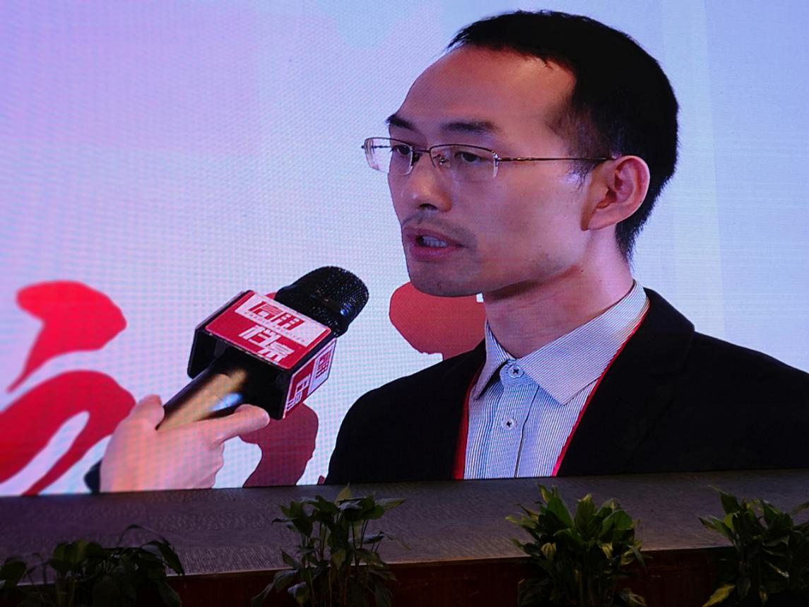 云輝牧聯(lián)魏謝木出席民族品牌之路活動(dòng)并接受媒體釆訪